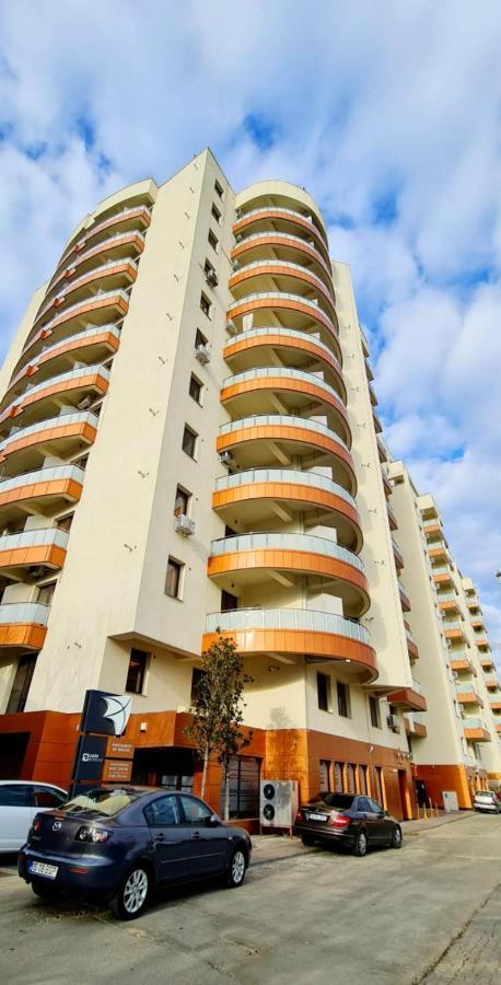 יאשי Karina New Flat Near Palas Mall מראה חיצוני תמונה